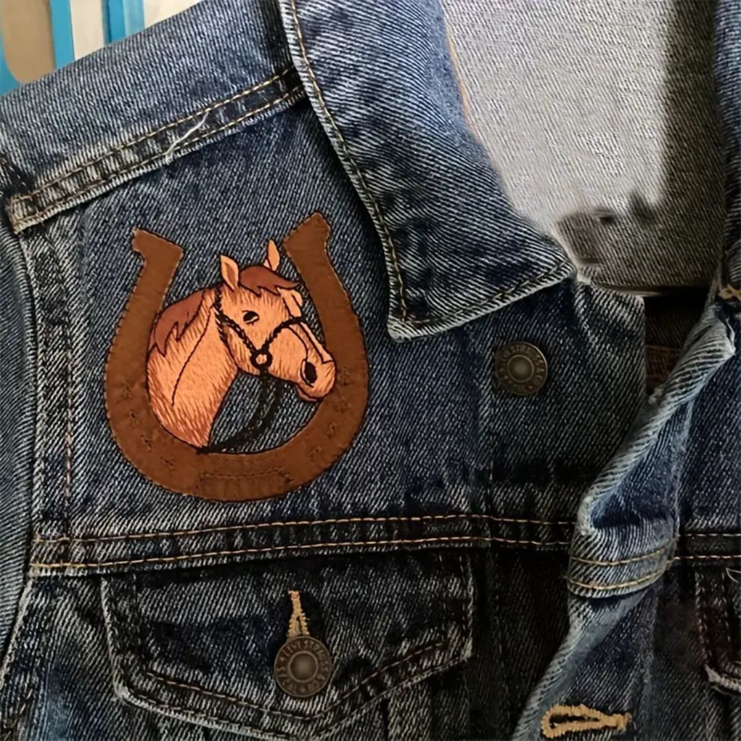 Iron on Patch - Horseshoe Portrait (8.9 cm x 9.5 cm)