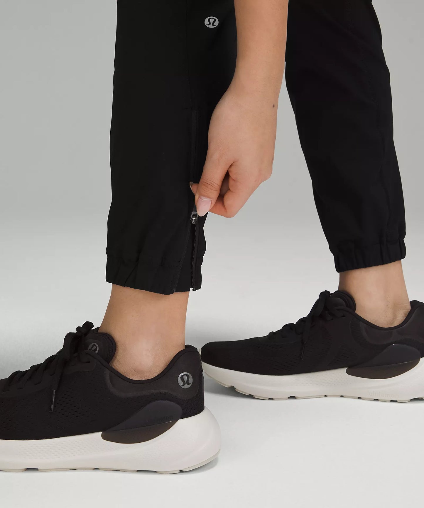 lululemon - Adapted State High-Rise Jogger Full Length - Black 28"