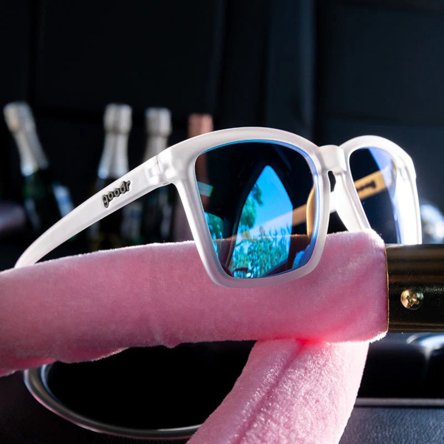 Middle Seat Advantage Sunglasses