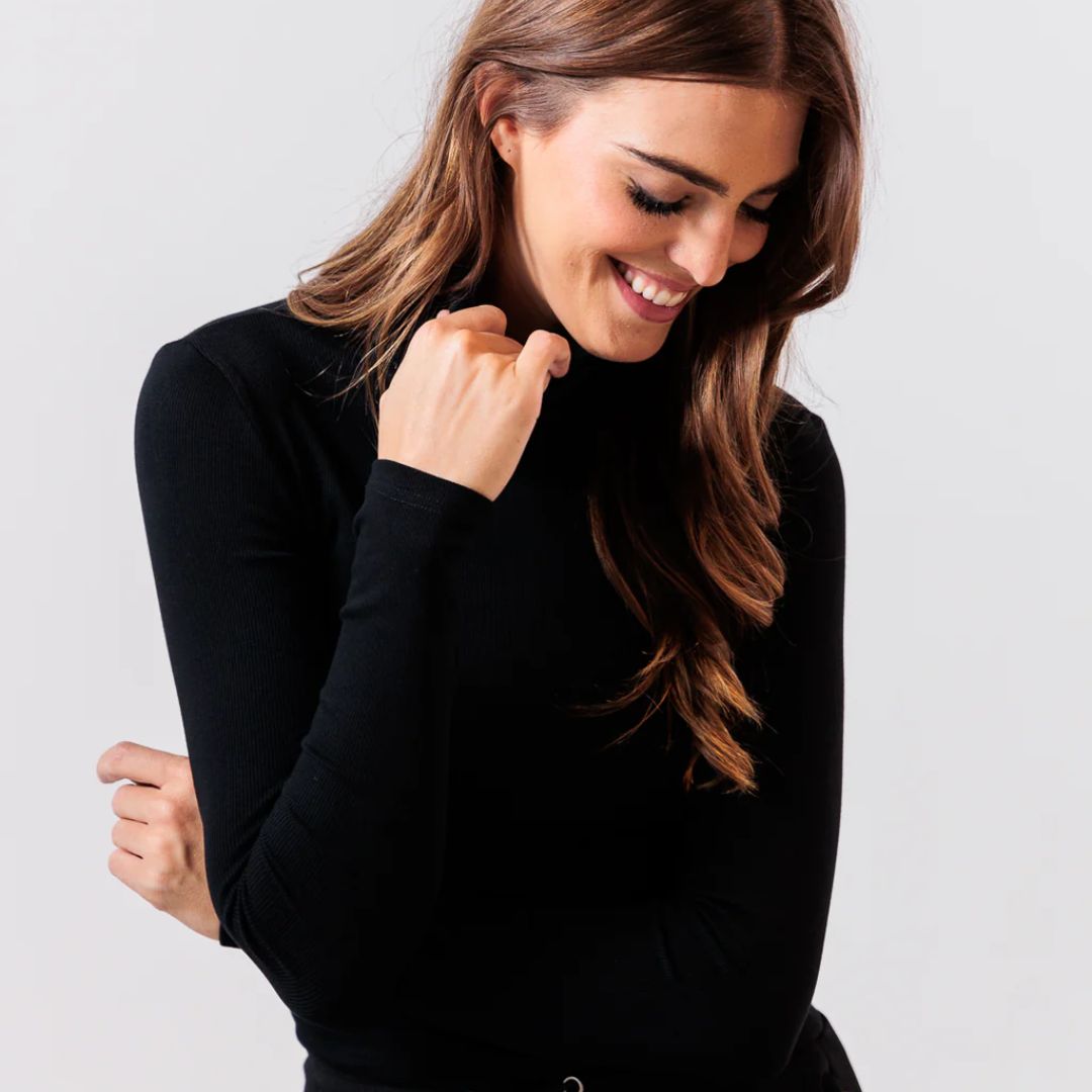 Après Actif Ribbed Turtleneck - Black