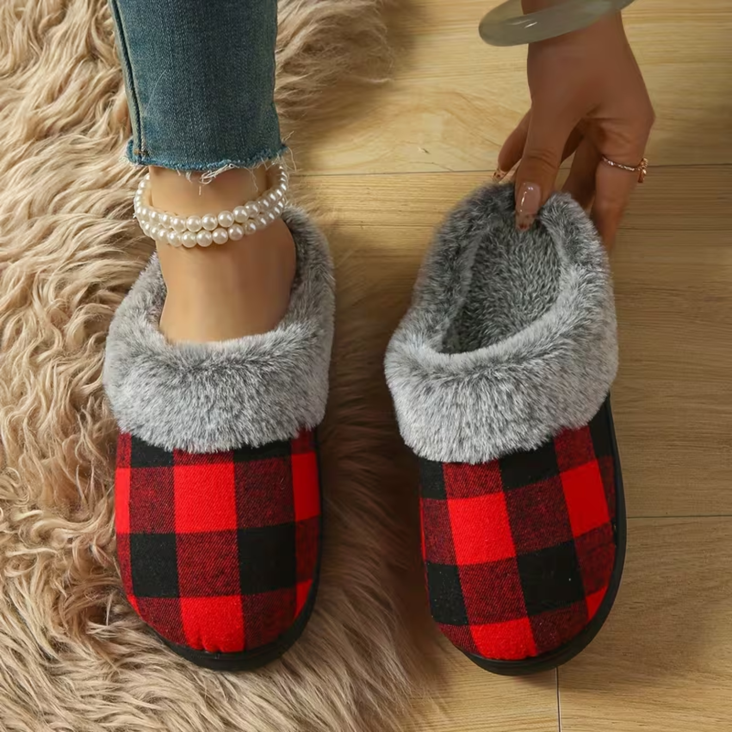 Buffalo Check Memory Foam Slippers - Black / Red