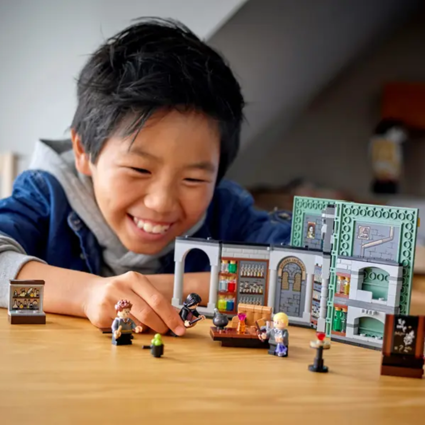 LEGO® Hogwarts™ Moment: Potions Class