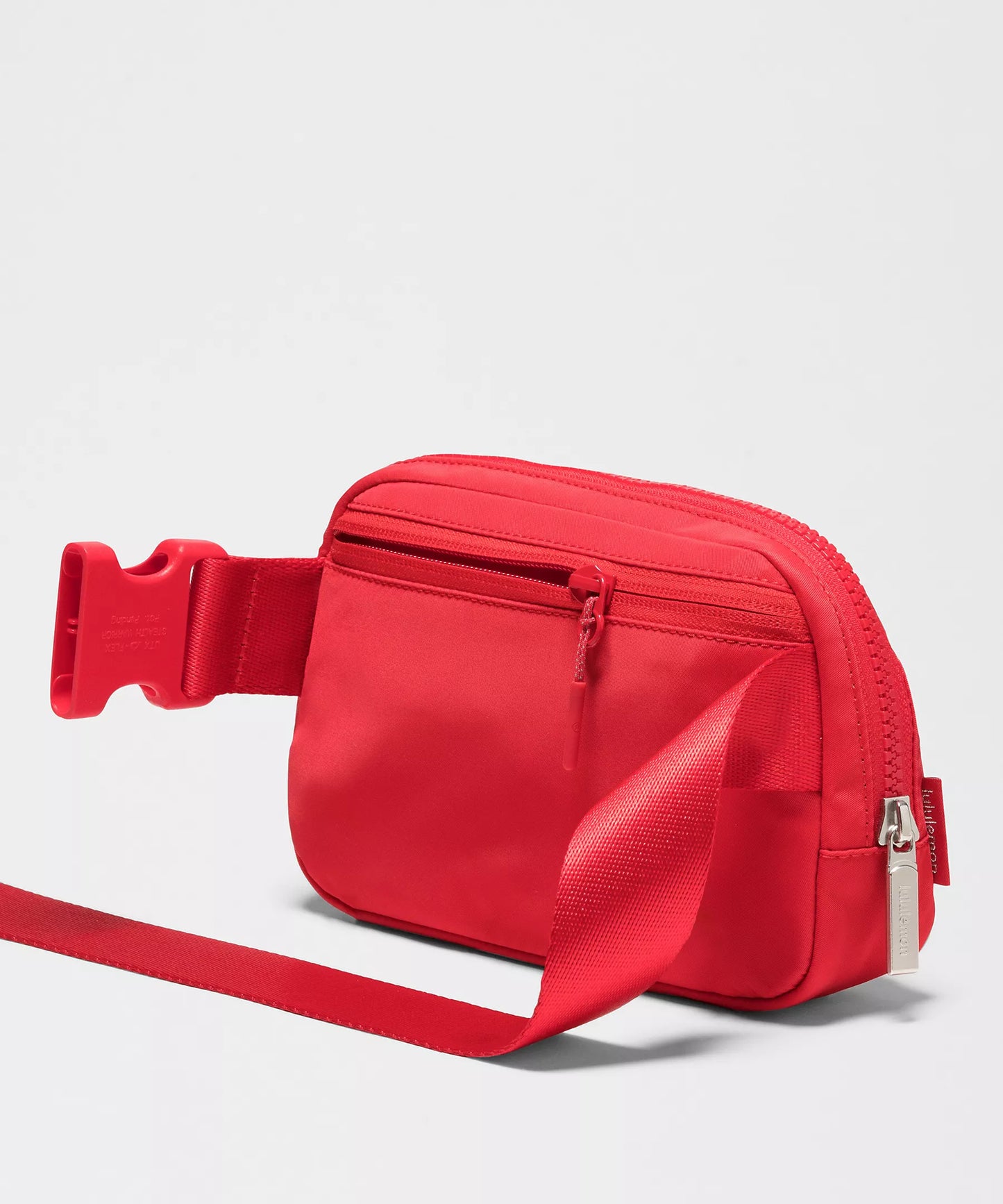 lululemon -  Everywhere Belt Bag 1L - Lululemon Red