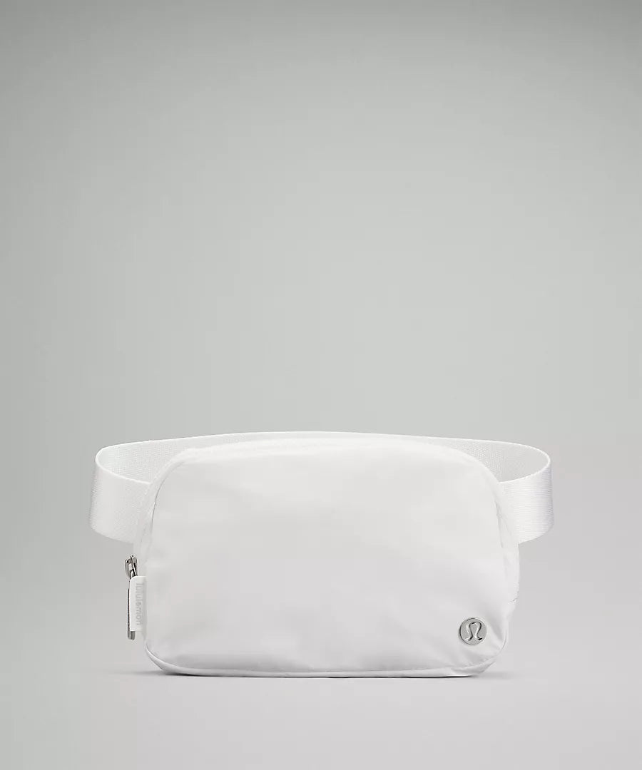 Everywhere Belt Bag 1L - White