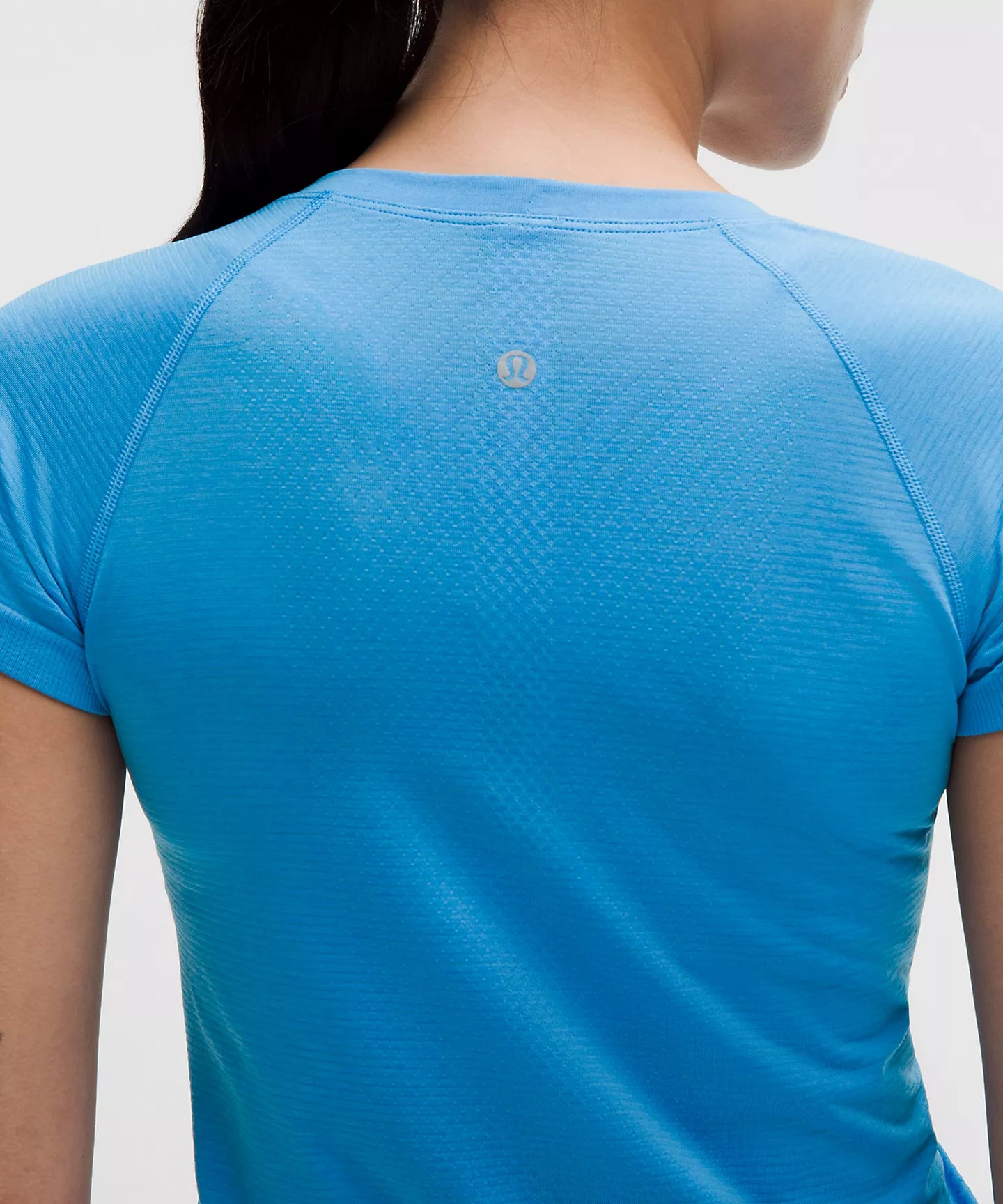 lululemon -  Swiftly Tech Short-Sleeve Shirt 2.0 (Waist Length) - Ocean Wave / Ocean Wave