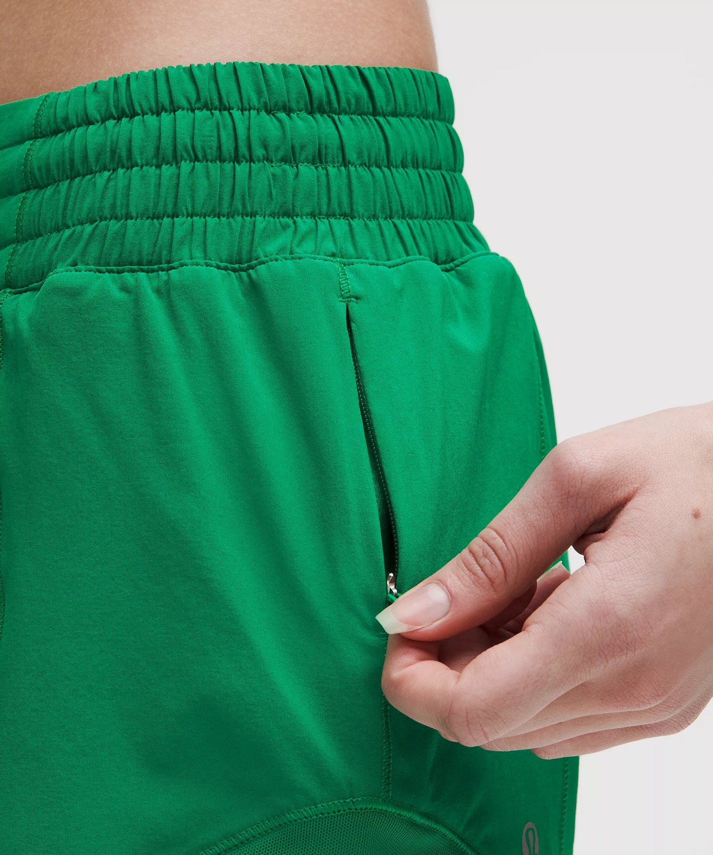 lululemon -  Hotty Hot High-Rise Lined Short 2.5" - Raceway Green