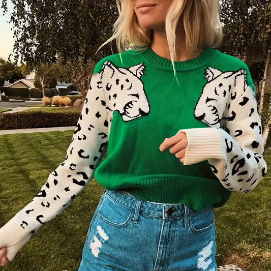 Snow Leopard Crew Neck Knit Sweater - Kelly Green