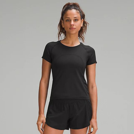 Swiftly Tech Short Sleeve Shirt 2.0 *Race Length - Black / Black