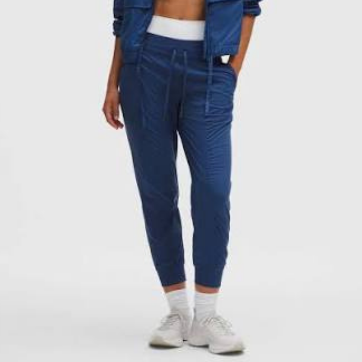 lululemon -  Dance Studio Mid-Rise Jogger 7/8 Length - Blue Twill