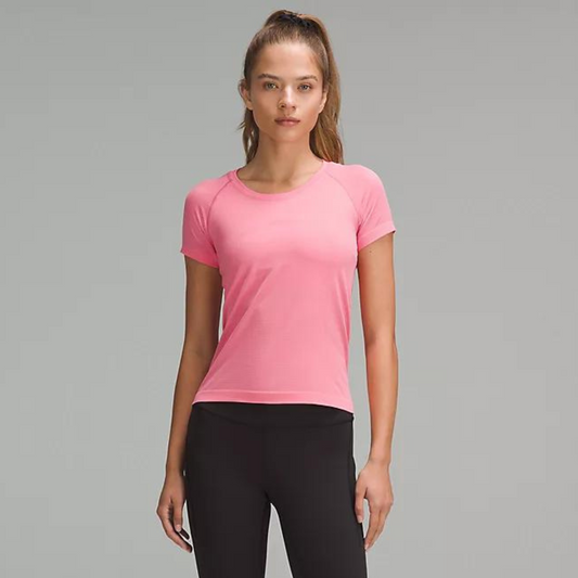 lululemon -  Swiftly Tech Short Sleeve Shirt 2.0 *Race Length - Sakura Pink / Sakura Pink